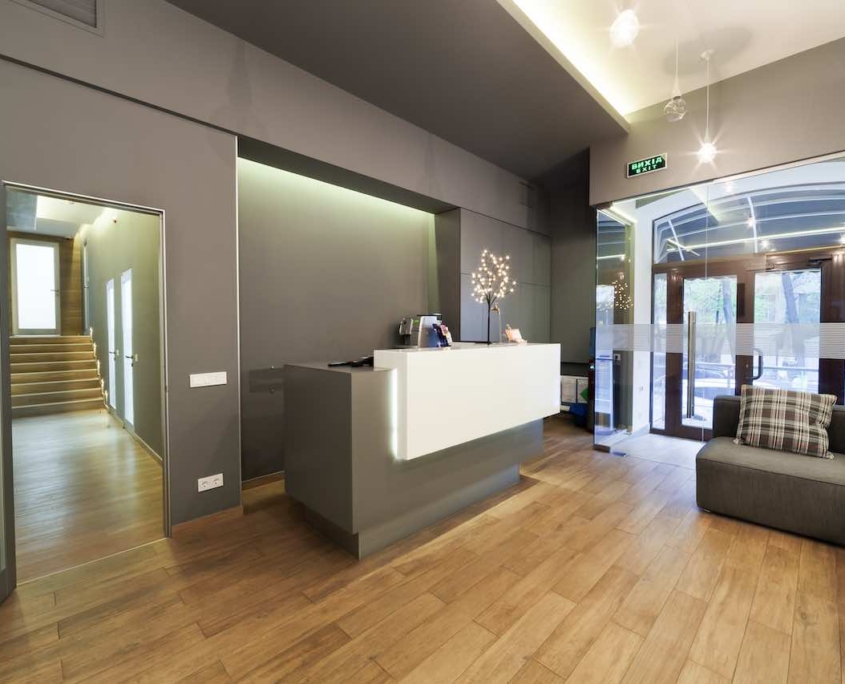 a recently commercially cleaned dentist reception area in Kitchener Waterloo